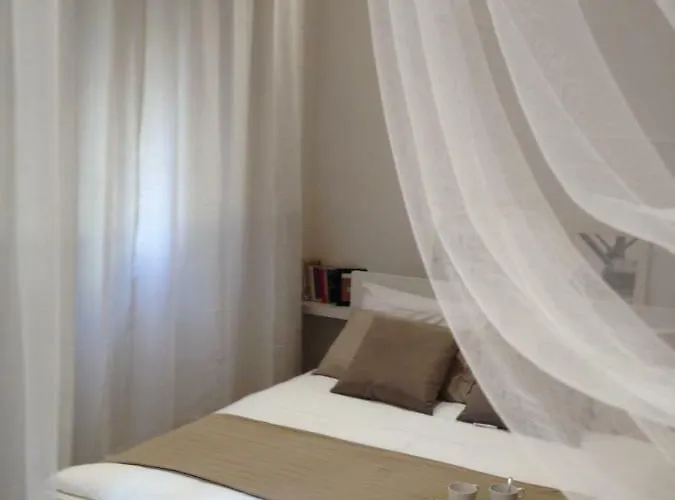 White In San Giovanni לינה וארוחת בוקר