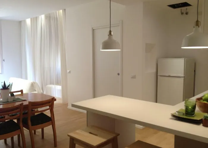 White In San Giovanni 4* רומא